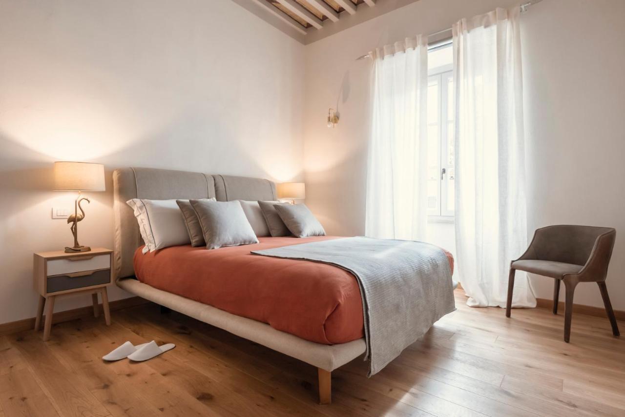 Palazzo Degli Archi Apartment Сан Винченцо Екстериор снимка